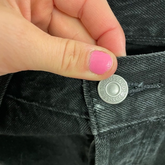 Levi's Black Denim Jean Shorts - Picture 4 of 7